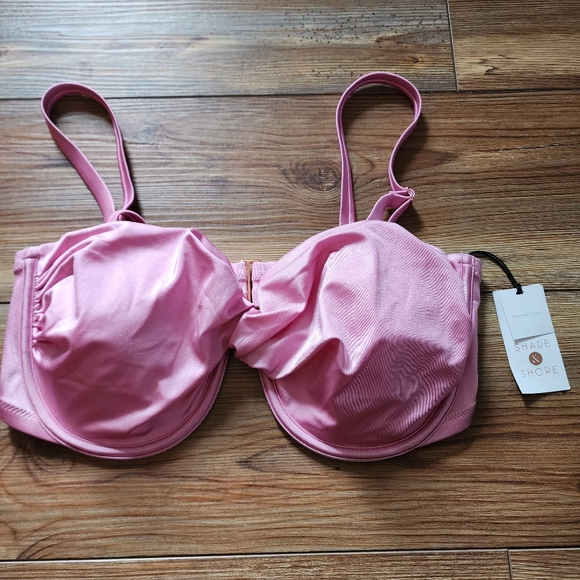 Shade & Shore Other - Shade & Shore Bikini Top Womens 36DD Pink Underwire Twist-Front NEW